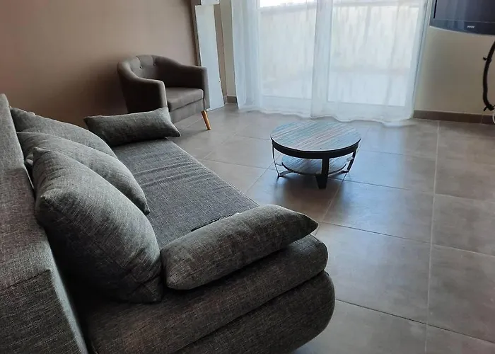 Superbe 85 M2 Caremeau Villa *